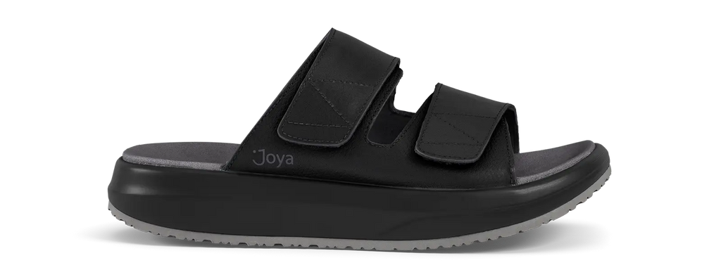 Max III Black