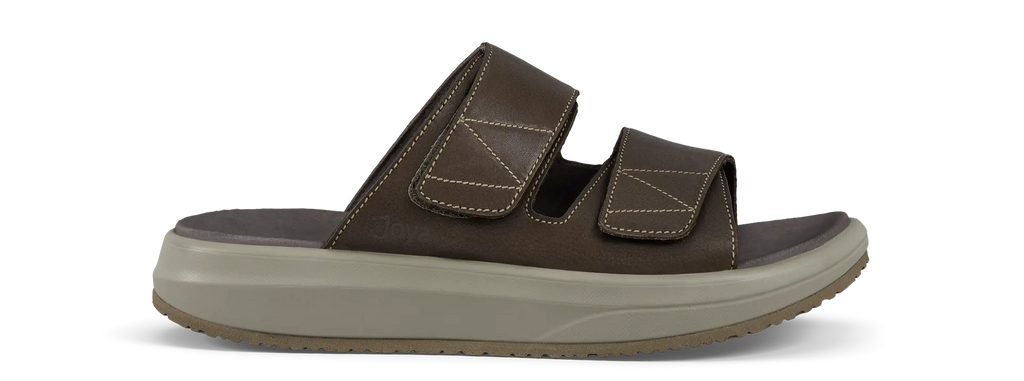 Max III Brown